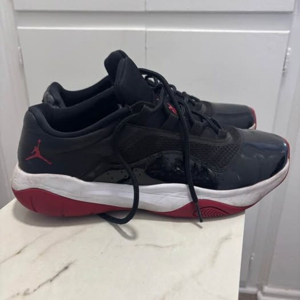 Jordan CMFT Low Black Red Sneakers Men's Size 11